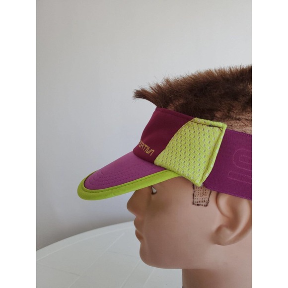 La Sportiva Pink and Green Visor - Picture 3 of 8